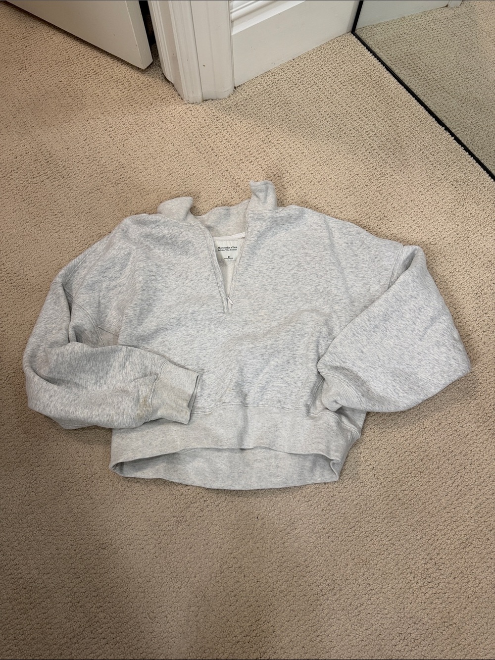 Abercrombie & Fitch Heather Gray Zip-Up Pullover